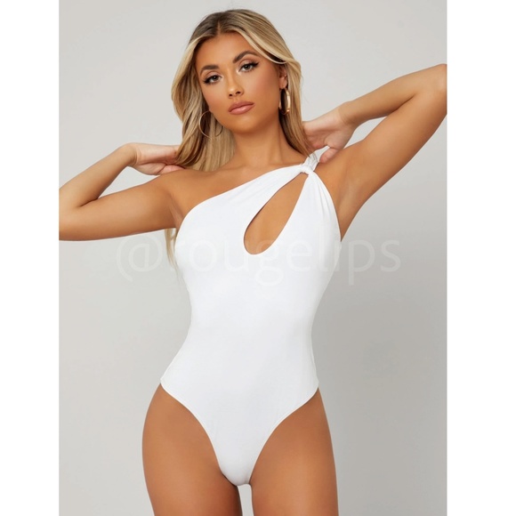 Casual White Slim Fit One Shoulder Keyhole Strap - Picture 7 of 8